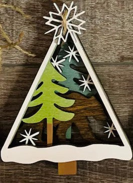 Ornament - Tree & Bear - 5 Layer